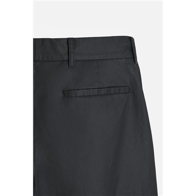 PANTALÓN CHINO EFECTO ENCERADO