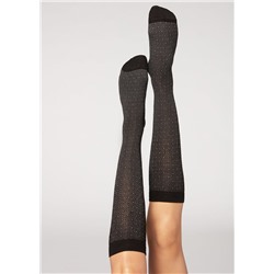 Lange gemusterte Socken