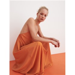 Kleid mit hohem Viskoseanteil
