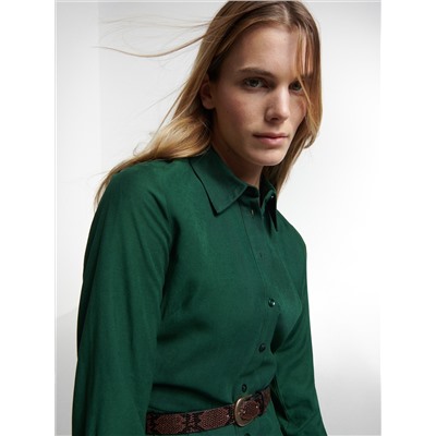Kleid mit Gürtel