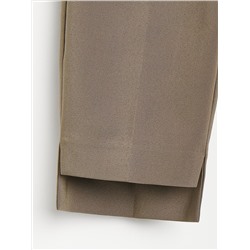 Hose mit elastischem Taillenbund