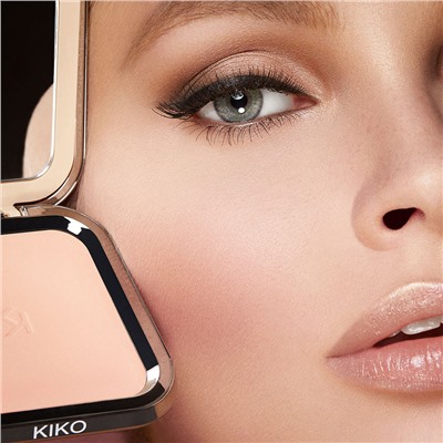 weightless perfection wet and dry powder foundation