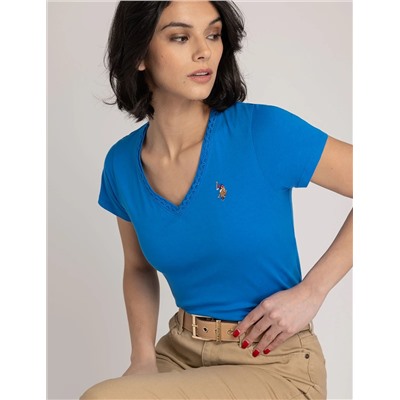 SCALLOP TRIM V-NECK T-SHIRT