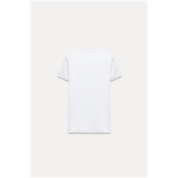 T-SHIRT WITH CONTRASTING RIBBED TRIMS