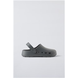 RUBBERISED CLOGS