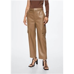 Pantalón cargo efecto piel -  Mujer | MANGO OUTLET Melilla