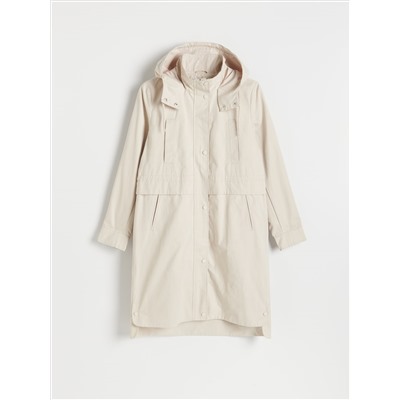 Parkajacke mit Kapuze