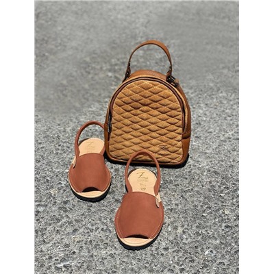 AB.ZAPATOS · 503-8 · NOB · brandy+AB.Z · Pelle · mochila 421 (650) CUERO АКЦИЯ