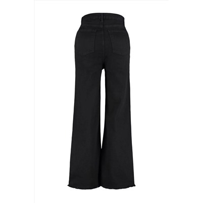 Siyah Yüksek Bel Pis Uç Detaylı Geniş Paça Comfort Büyük Beden Wide Leg Jeans TBBSS23CJ00009