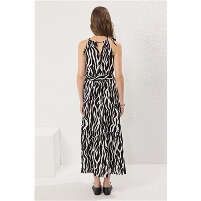 Siyah Halter Yaka Animal Desenli Midi Dokuma Büyük Beden Elbise TBBSS25AH00019