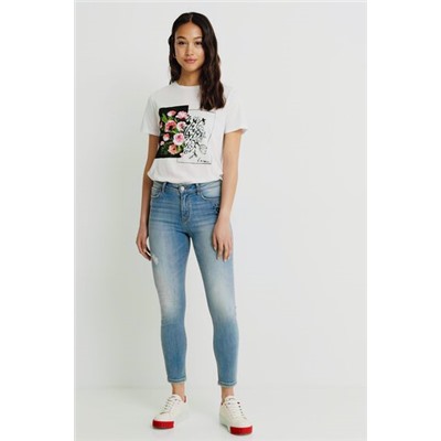 Pantalón vaquero skinny corazón