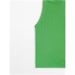 Top halter canalé desagujado