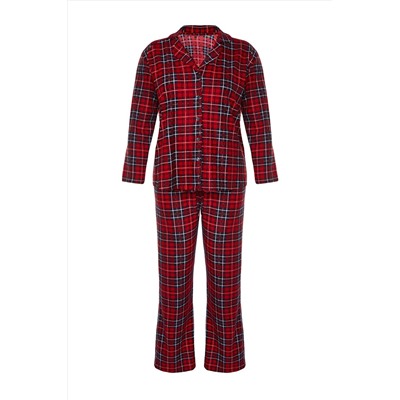 Kırmızı Ekoseli Gömlek Yaka Yumuşak Tuşe Örme Pijama Takımı TBBAW24AI00033