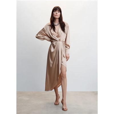 Vestido satinado abertura