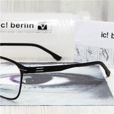 IB00009 - Оправа ic!Berlin Dahli black + футляр