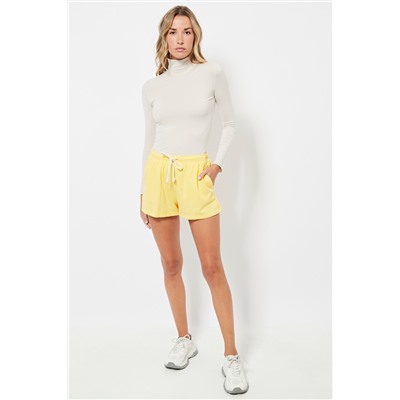 Short cintura alta - Amarillo