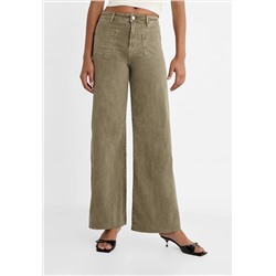 STRAIGHT-FIT JEANS WITH POCKETS