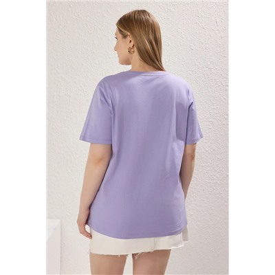 Lila Boyfriend Fiyonk Nakış Detaylı %100 Pamuk Örme Büyük Beden T-shirt TBBSS24BF00029