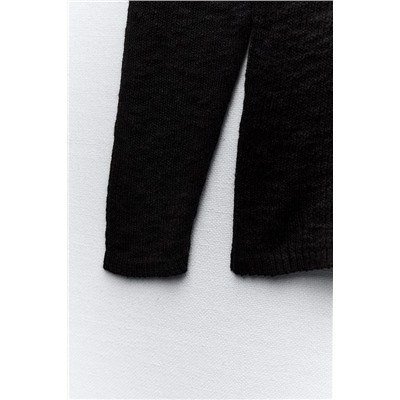 FEW ITEMS LEFT RIBBED FINE KNIT SWEATER