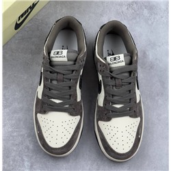 Nike SB Dunk Low