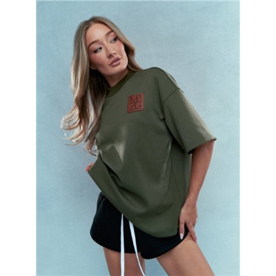 MISSGUIDED Branded Logo Patch Detail Dropped Shoulder Oversized T-Shirt