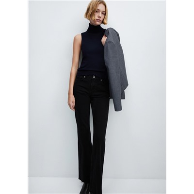 Jeans flare tiro medio