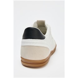 CONTRAST RUNNING TRAINERS