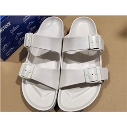 Шлепанцы Birkenstoc*k  Легкие, сделаны достойно!  штрихкод на коробке ведет на оф сайт модели.