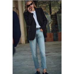 Z1975 MOM-FIT HIGH-WAIST JEANS