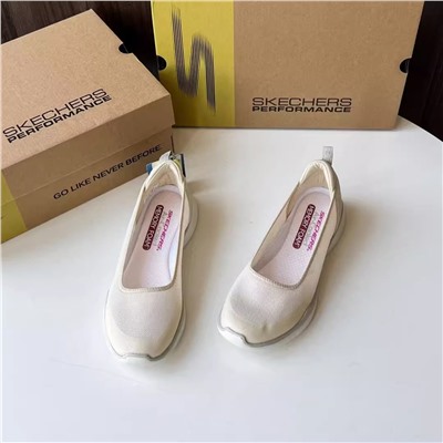 Легкие дышащие балетки Skechers  Материал: текстиль