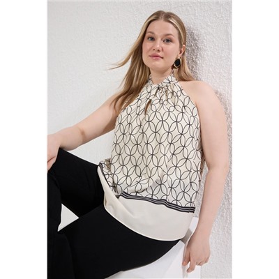 Ekru Geometrik Desenli Halter Yaka Dokuma Büyük Beden Bluz TBBSS25AF00095
