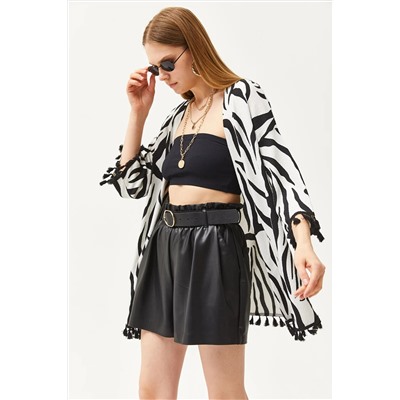 Olalook, Kadın Zebra Siyah Püsküllü Salaş Örme Kimono KMN-00000056