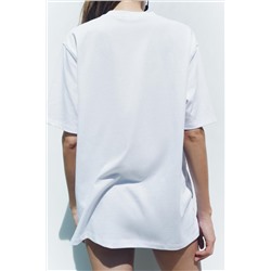 T-SHIRT WITH FRONT PRINT