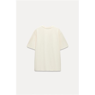 T-SHIRT WITH FRONT PRINT
