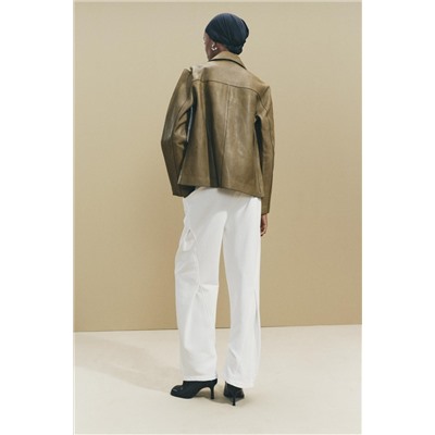 JOGGERS WITH PLEAT DETAIL