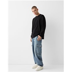 Faded dirty effect skater fit cargo jeans