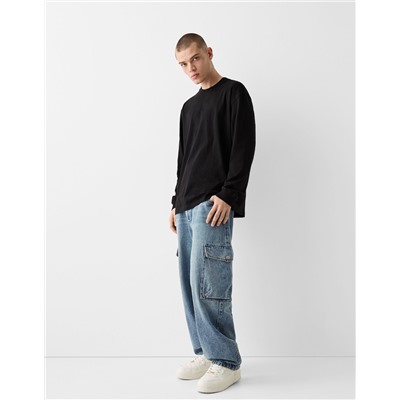 Faded dirty effect skater fit cargo jeans