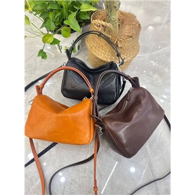 Сумка женская натуральная кожа арт. 9881 Размер : 22*10*17