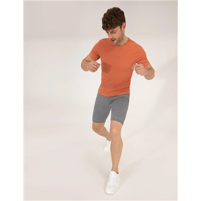 Kahverengi Slim Fit Dokulu Bisiklet Yaka Tişört