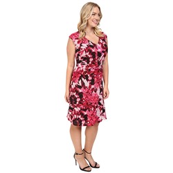 Plus Size Van Gogh Flower V-Neck Fit and Flare Dress