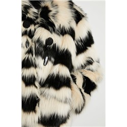 Chaqueta corta peluche animal print