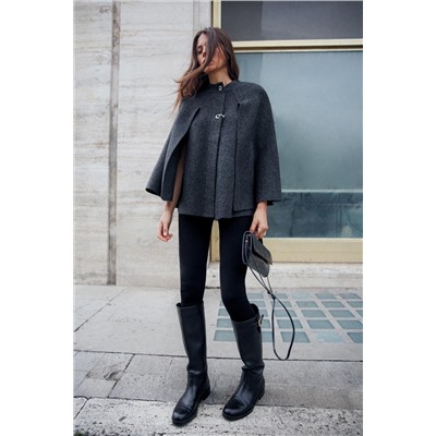 KNITTED CAPE COAT