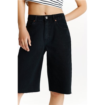 Bermuda denim