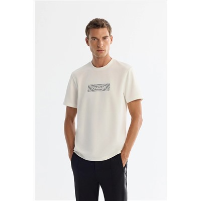 Ekru Bisiklet Yaka Baskılı Elastan T-Shirt