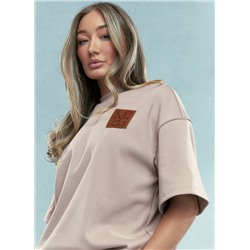 MISSGUIDED Branded Logo Patch Detail Dropped Shoulder Oversized T-Shirt
