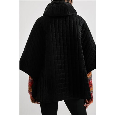 Poncho acolchado capucha