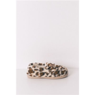 Zapatillas casa mocasín borreguito animal print