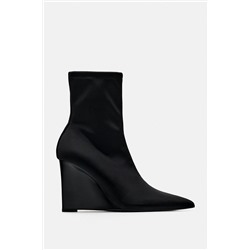 STRETCH WEDGE ANKLE BOOTS