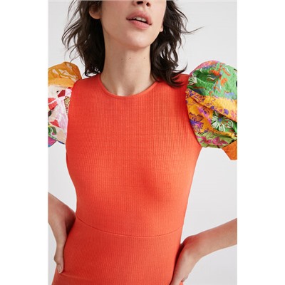 Vestido midi escote espalda