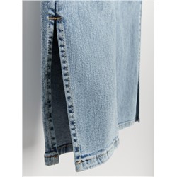 Jeans im Straight-Fit mit Saumschlitzen